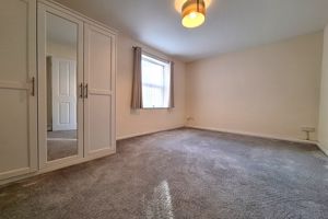 Bedroom - click for photo gallery